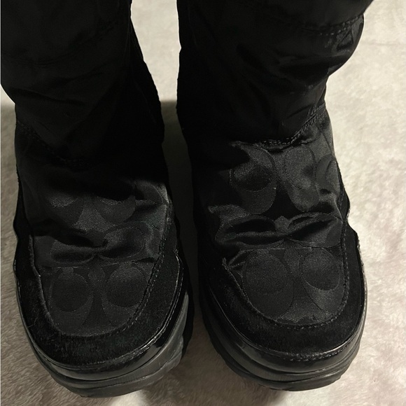 Coach Demure Women’s Black Signature Snow Boots 7.5 - Picture 6 of 7